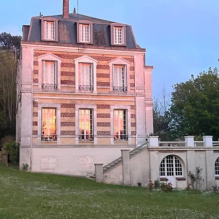 Suite Avec Grande Terrasse Et Parc - Gite Classe 4 Etoiles Étretat Exteriör bild